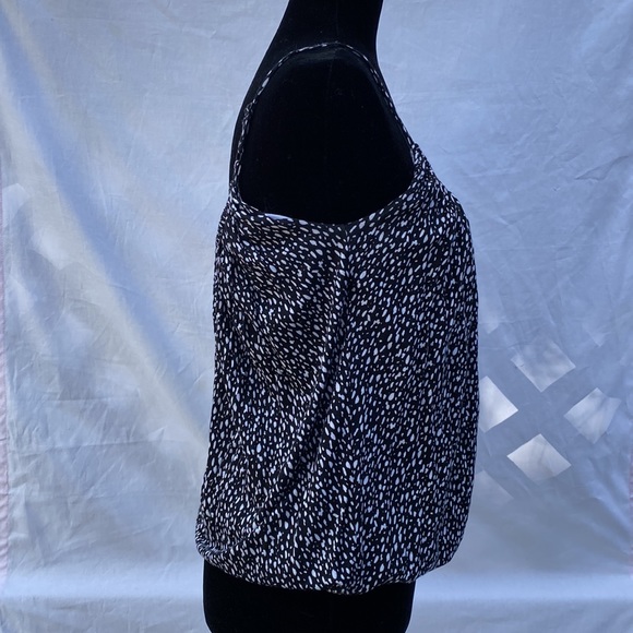 H&M Camisole Crop Shirt Top - Picture 2 of 8